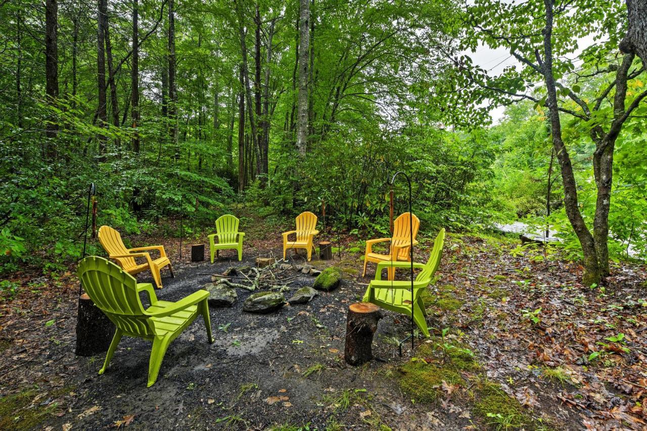 Serene Creekside Cottage Near Asheville Fire Pit 캔들러 외부 사진